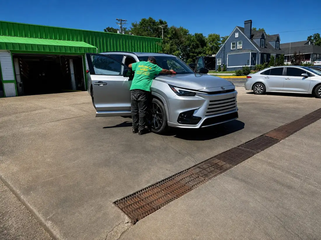 Lexus TX &middot; Shelbyville